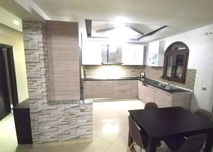 Rias House Appartement Néa Péramos