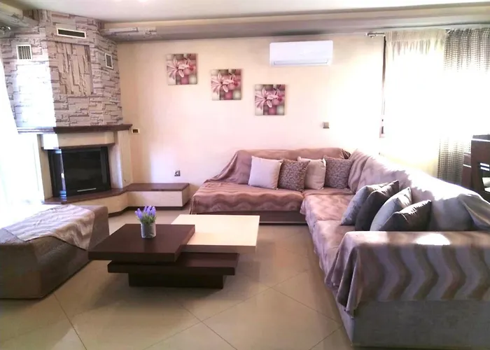 Rias House *