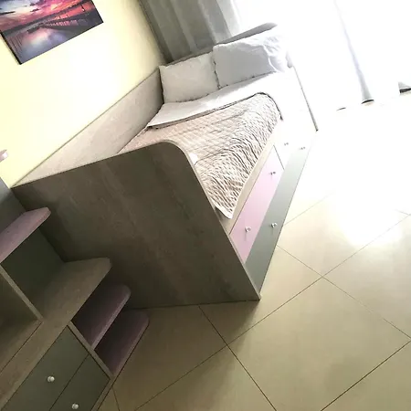 Rias House Lägenhet Néa Péramos