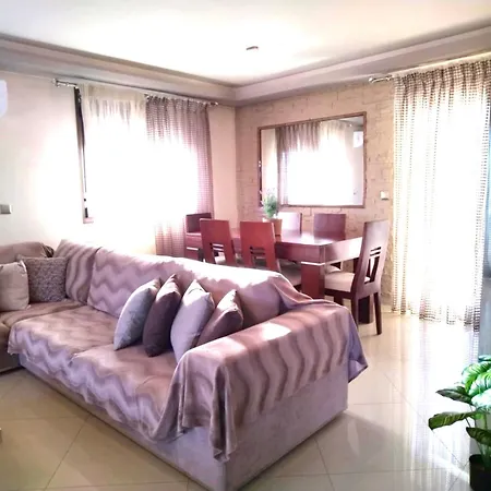 Lägenhet Rias House Néa Péramos